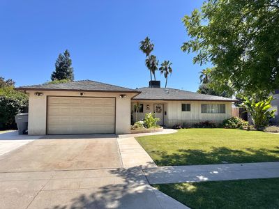 3163 W Alamos Ave, Fresno, CA 93722